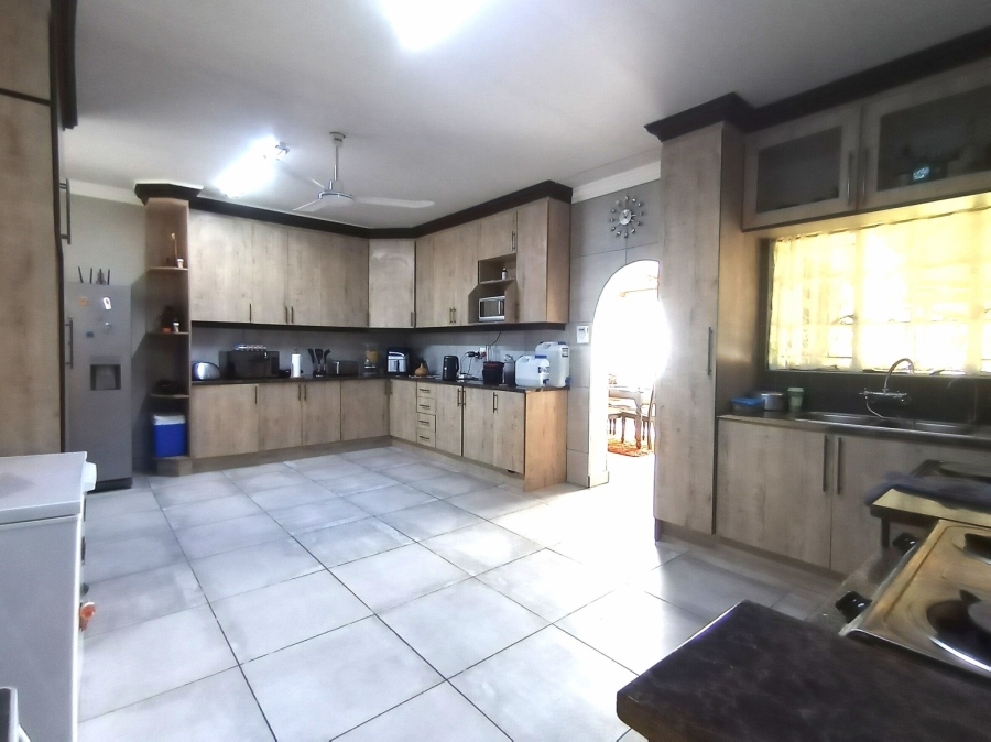 4 Bedroom Property for Sale in Parys Free State